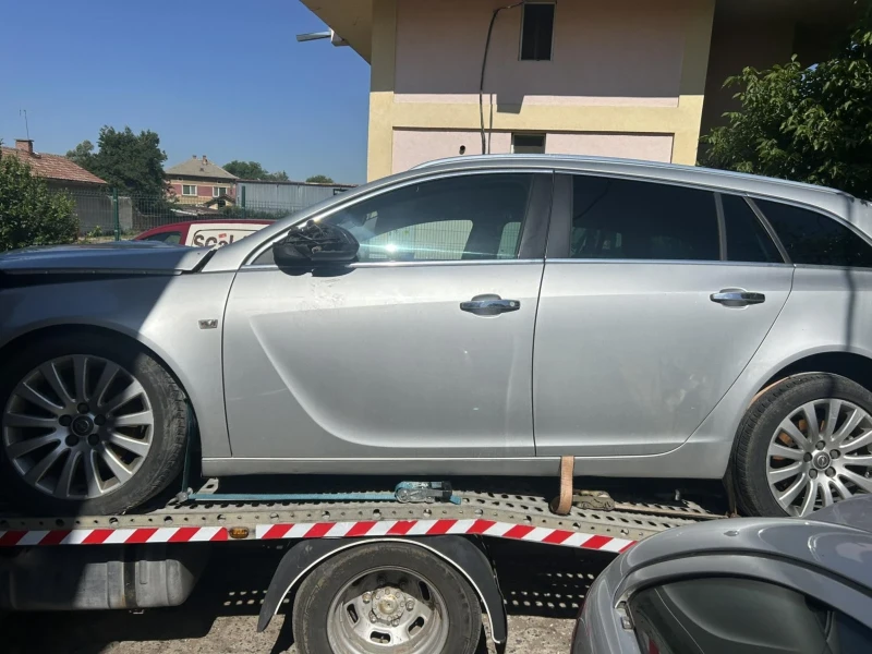 Opel Insignia 2.0cdti 2броя, снимка 3 - Автомобили и джипове - 52049560