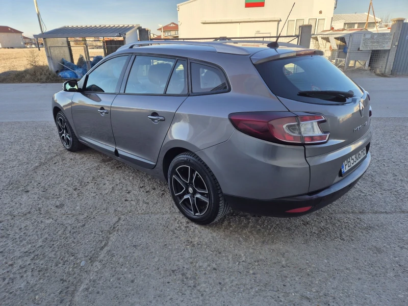 Renault Megane 1.6/ГАЗ 110к.с. * 6 скорости* , снимка 6 - Автомобили и джипове - 48087940