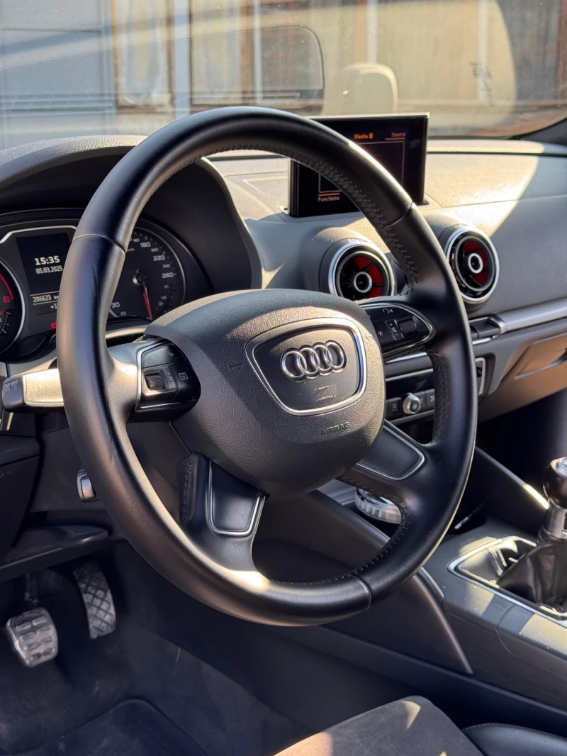 Audi A3 1.6TDI , снимка 11 - Автомобили и джипове - 49379773