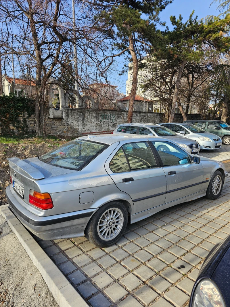 BMW 318 318 tds, снимка 3 - Автомобили и джипове - 49495729