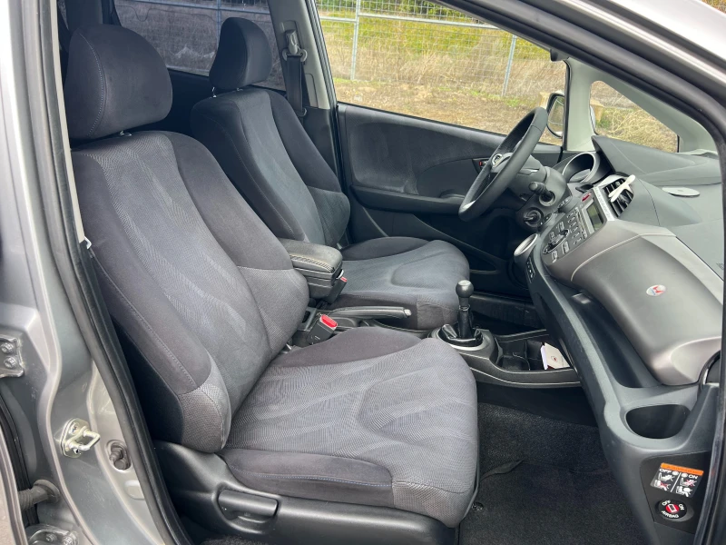 Honda Jazz 1.4 куб. 99к.с., снимка 14 - Автомобили и джипове - 52069031