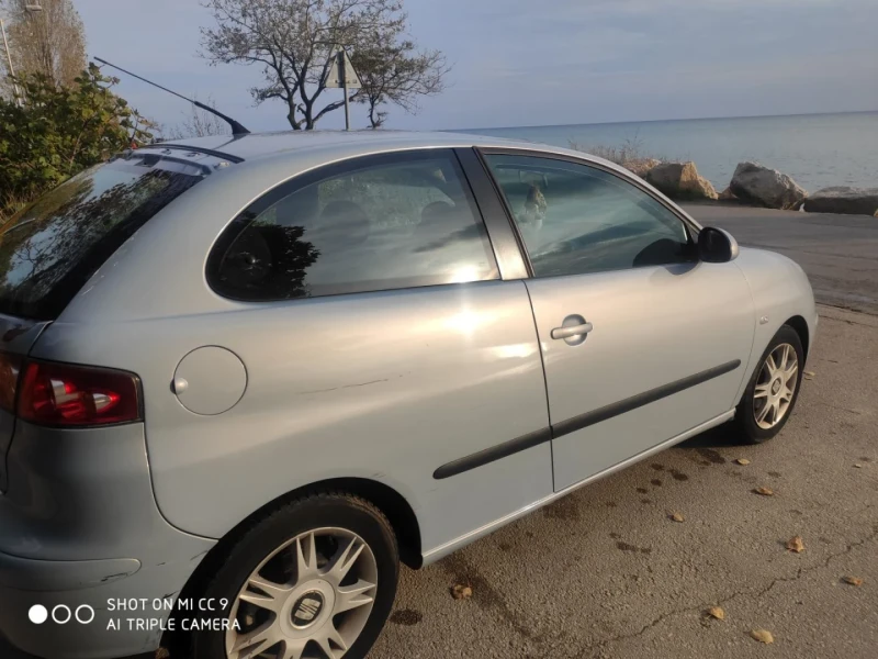 Seat Ibiza, снимка 5 - Автомобили и джипове - 52298895