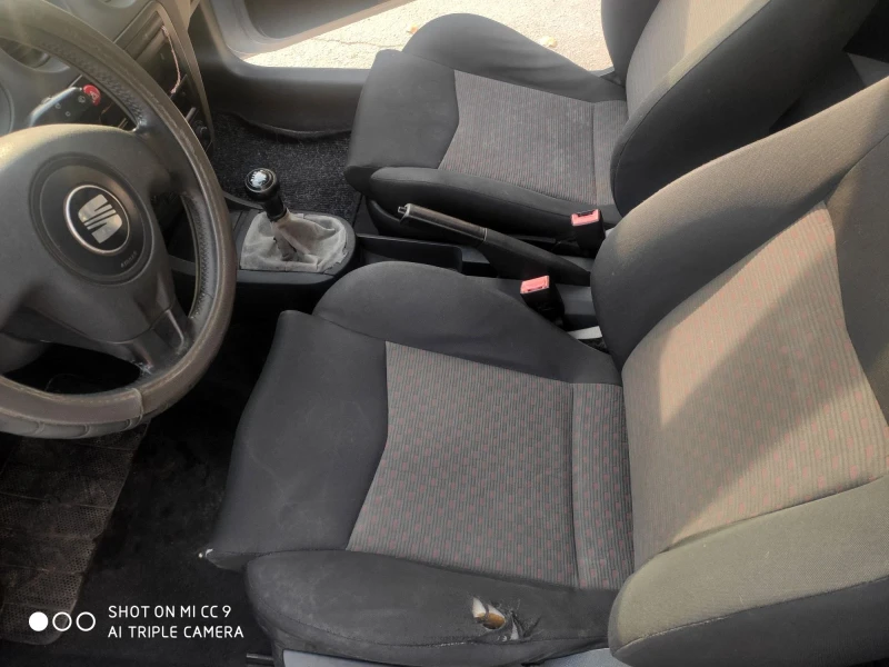 Seat Ibiza, снимка 10 - Автомобили и джипове - 52298895