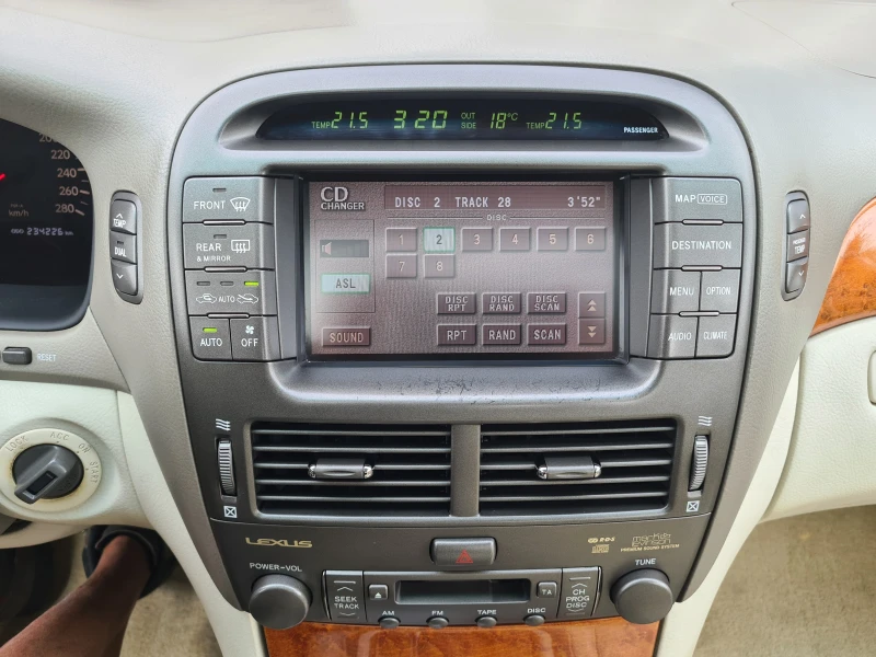 Lexus LS 430 President, снимка 7 - Автомобили и джипове - 52310102