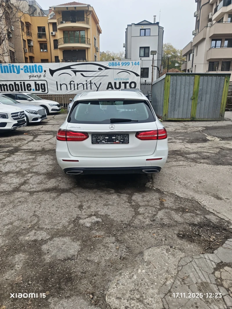 Mercedes-Benz E 220 FACE, AMG+ AVANTGARDE, АМБИЕНТ, КАМЕРА! , снимка 3 - Автомобили и джипове - 52444747