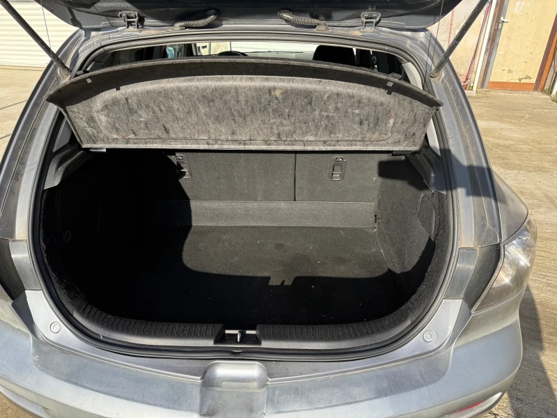 Mazda 3 1.6HDI 109ps, снимка 12 - Автомобили и джипове - 52613803
