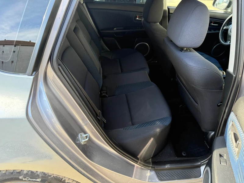 Mazda 3 1.6HDI 109ps, снимка 13 - Автомобили и джипове - 52613803