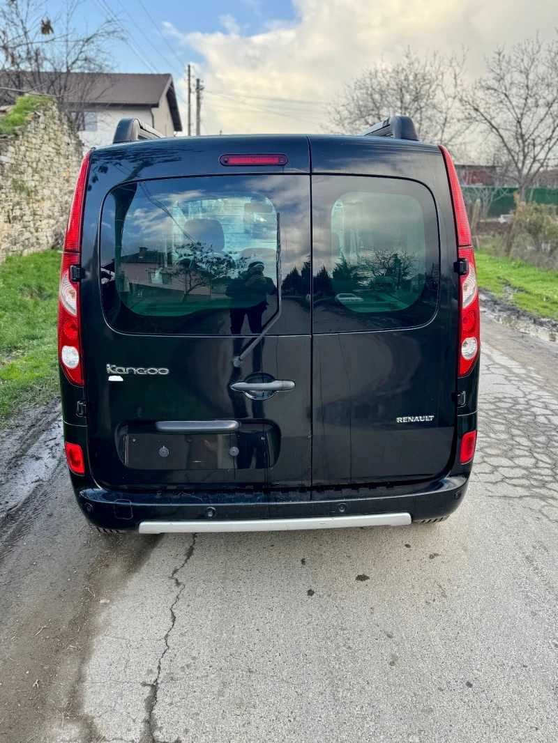 Renault Kangoo 1.6/Aut/Facelift, снимка 4 - Автомобили и джипове - 52920496