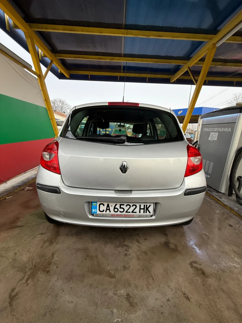 Renault Clio, снимка 6 - Автомобили и джипове - 53305936