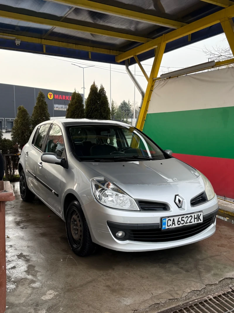 Renault Clio, снимка 11 - Автомобили и джипове - 53305936