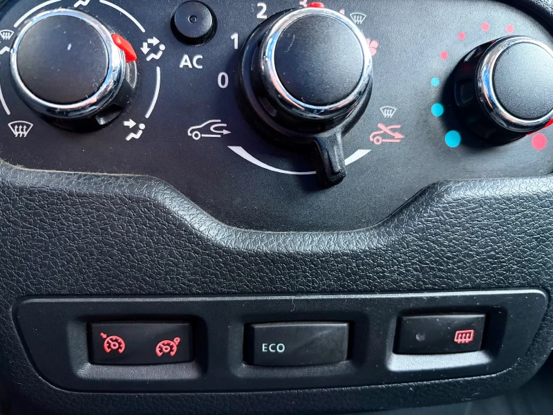 Dacia Lodgy 1.4D STEPWAY, снимка 12 - Автомобили и джипове - 53386003