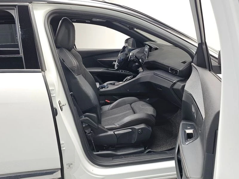 Peugeot 5008 1.5 BlueHDI GT Line, снимка 11 - Автомобили и джипове - 55982947
