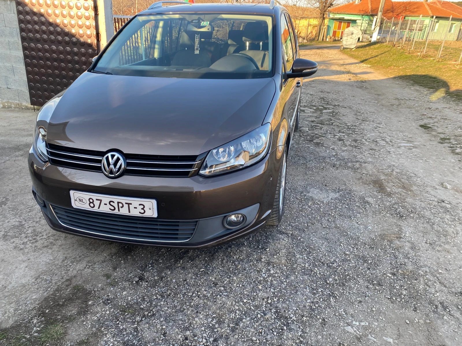 VW Touran  - изображение 2