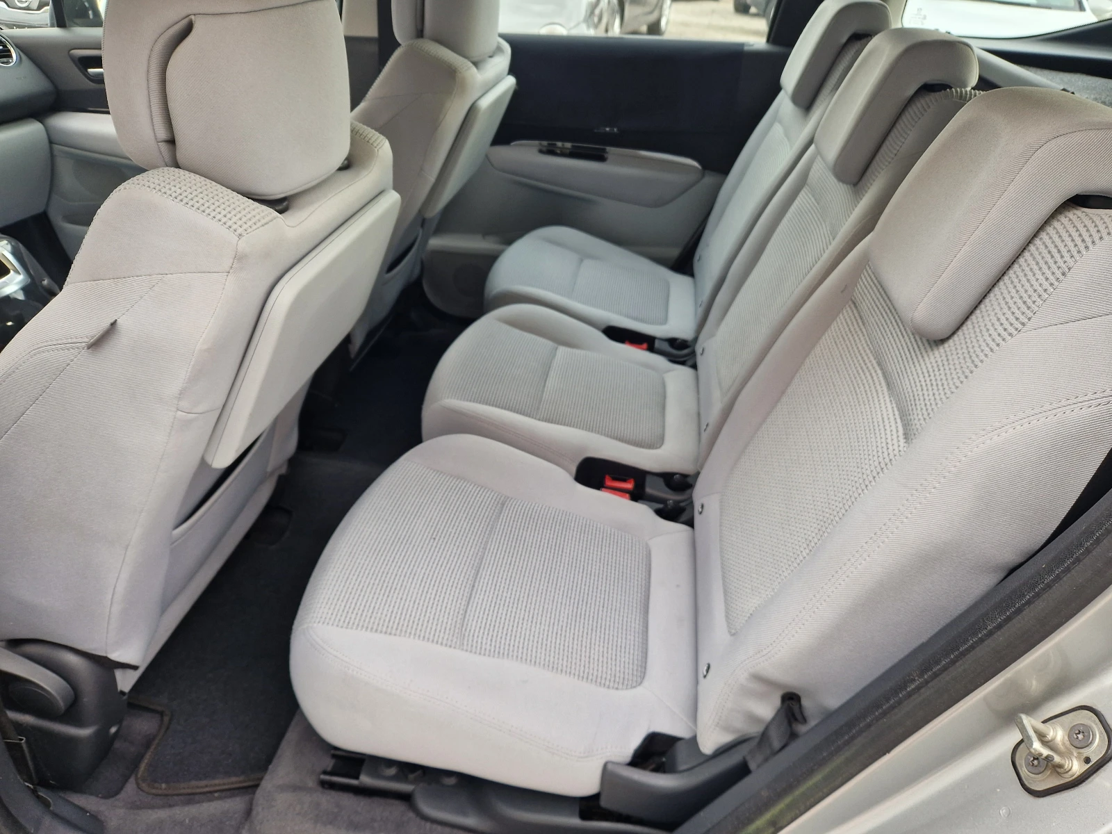 Peugeot 5008 1.6HDI/ | Mobile.bg   12