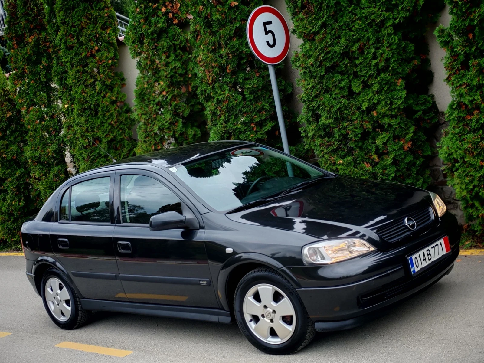 Opel Astra 1.6MI(84)* COMFORT-EDITION* НОВ ВНОС*  - изображение 9