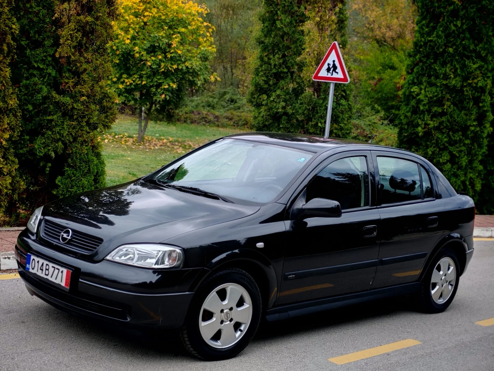 Opel Astra 1.6MI(84)* COMFORT-EDITION* НОВ ВНОС*  - изображение 3