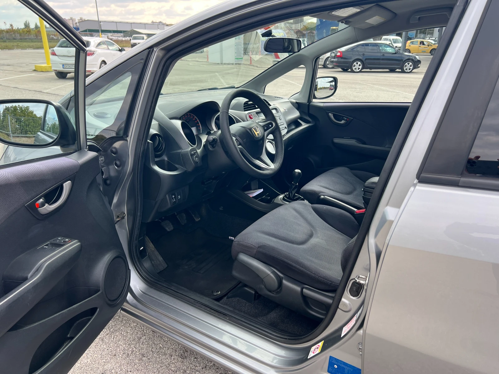 Honda Jazz 1.4 куб. 99к.с. - изображение 10