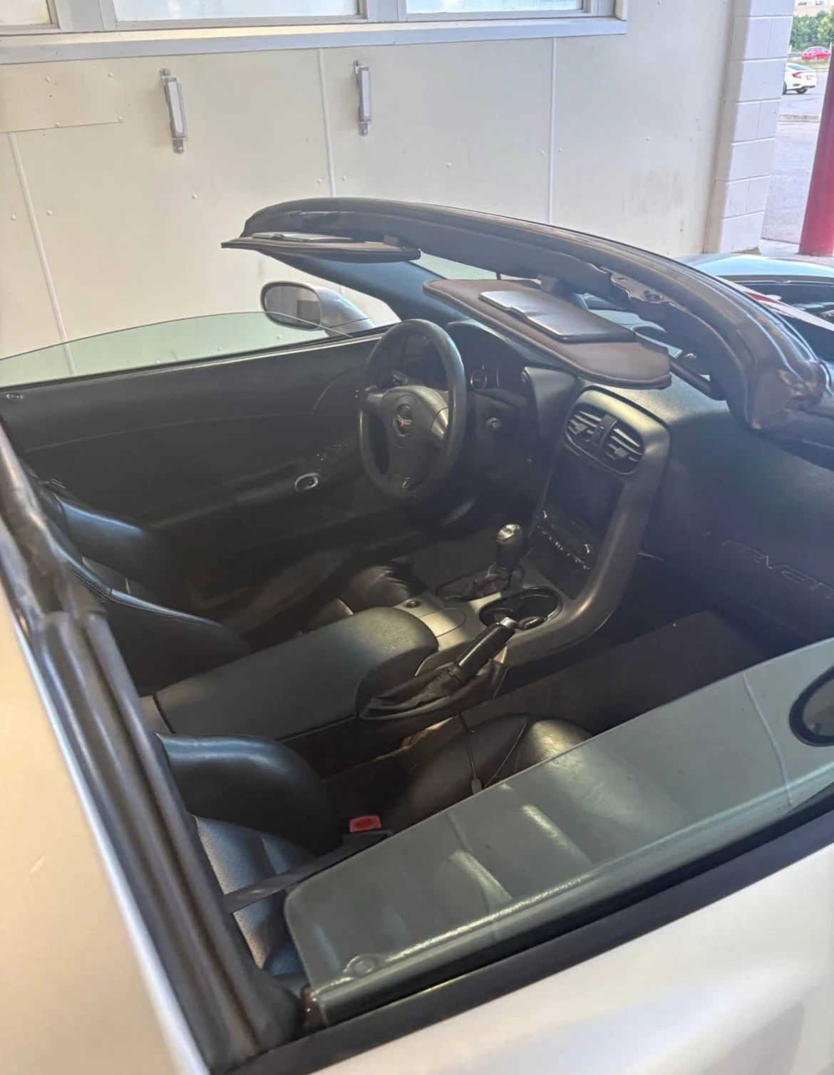 Chevrolet Corvette LS2 * * Z51 Package * * CARFAX * * АВТО КРЕДИТ * * - изображение 5