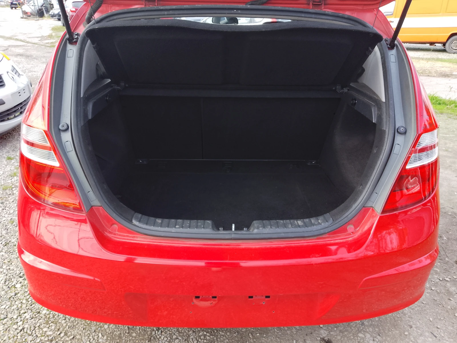 Hyundai I30 1.4i 109 к.с. | Mobile.bg — изображение 9