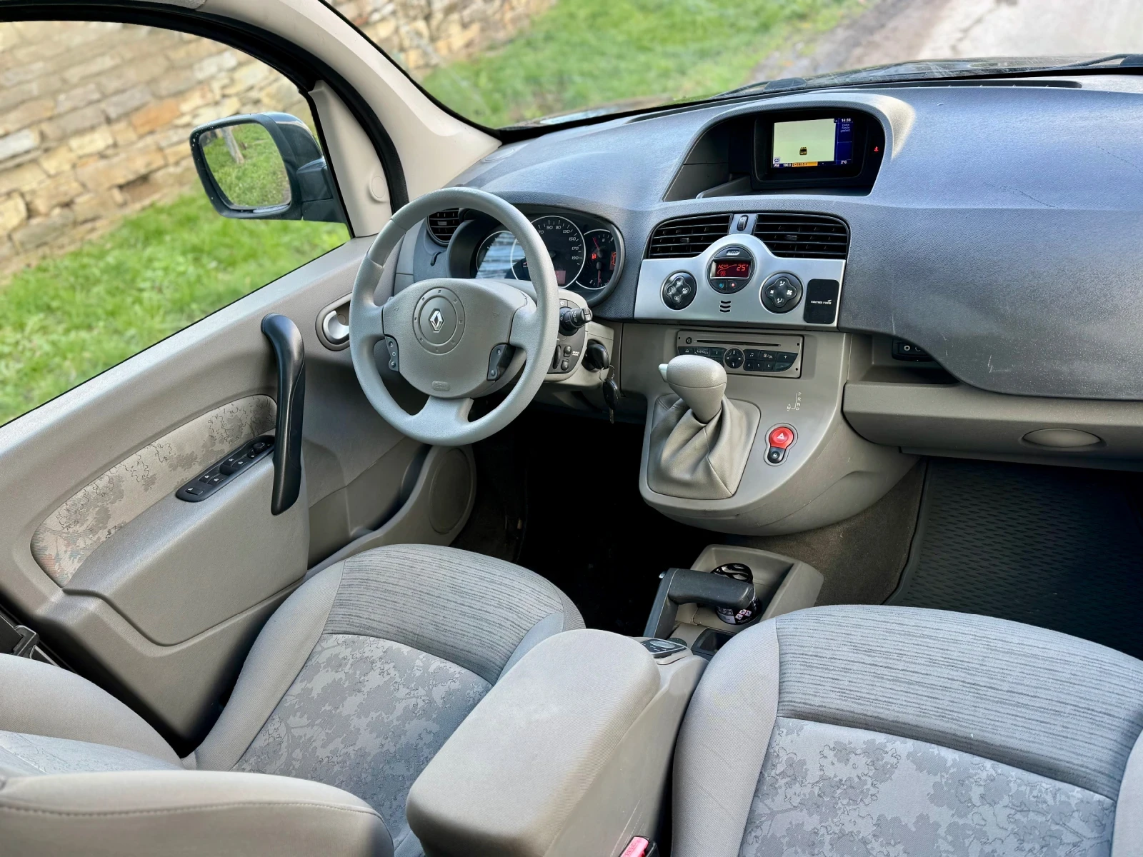 Renault Kangoo 1.6/Aut/Facelift | Mobile.bg � ����������� 9