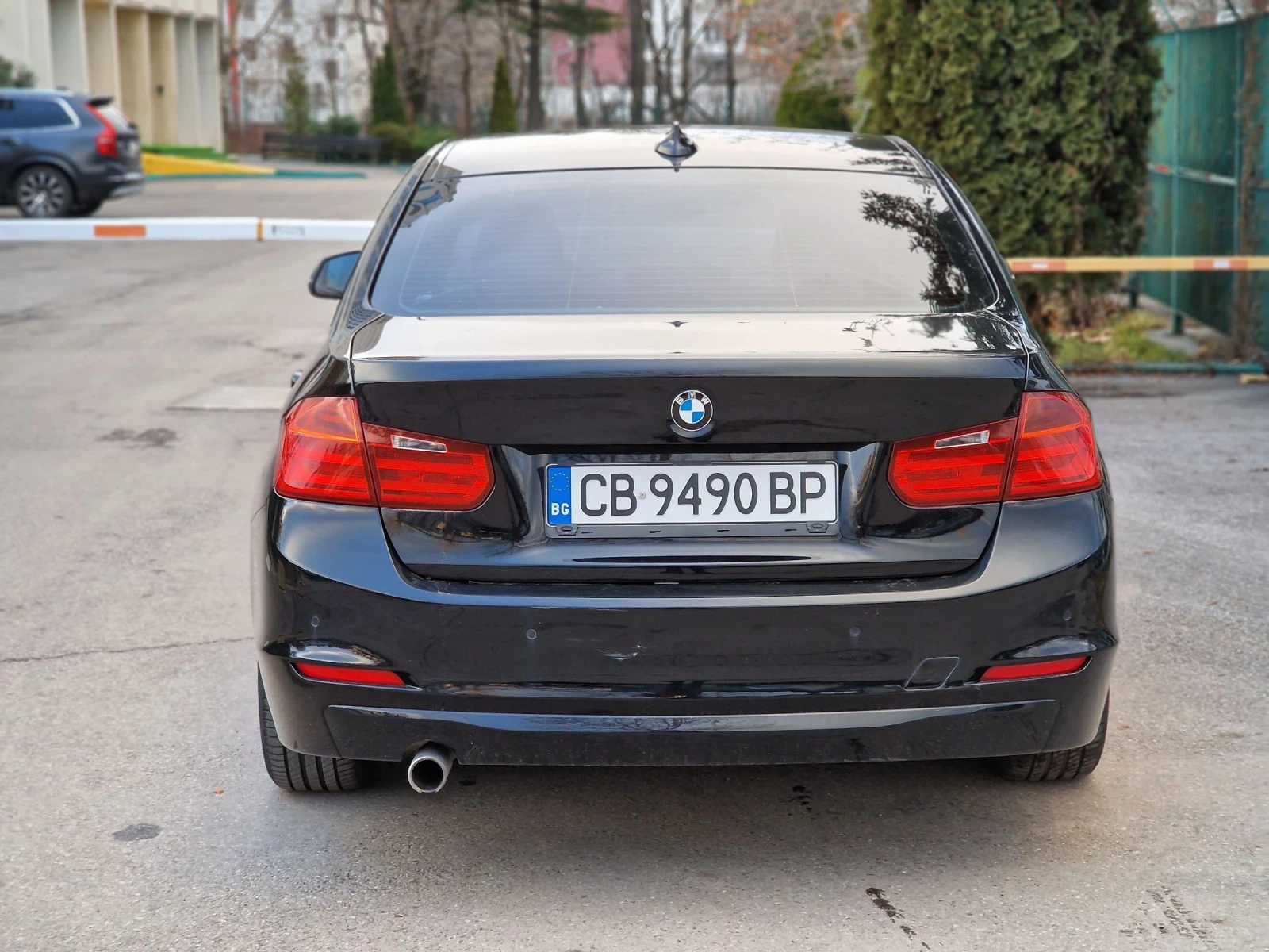 BMW 318 d - изображение 6