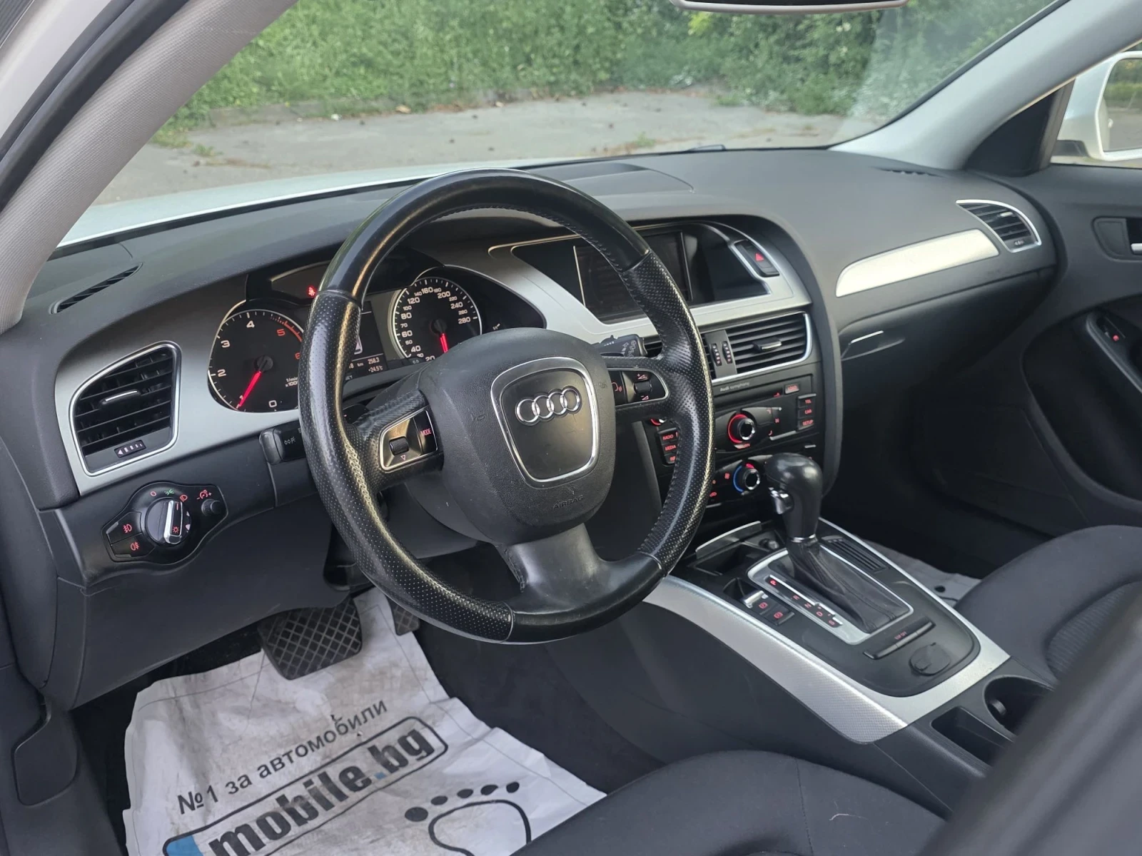 Audi A4 2.0 TDI-143 FULL LED KSENON AUTOMAT, снимка 12 - Автомобили и джипове - 53342754