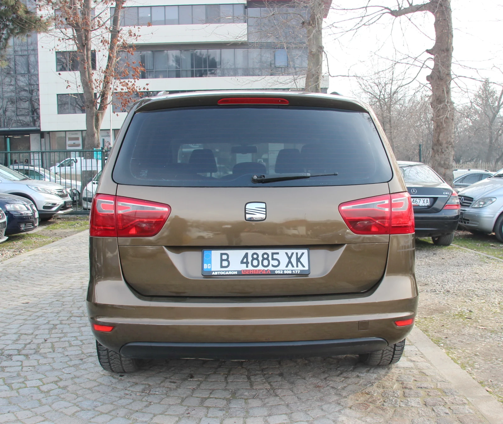 Seat Alhambra 2.0 TDI НОВ ВНОС, снимка 7 - Автомобили и джипове - 53736058