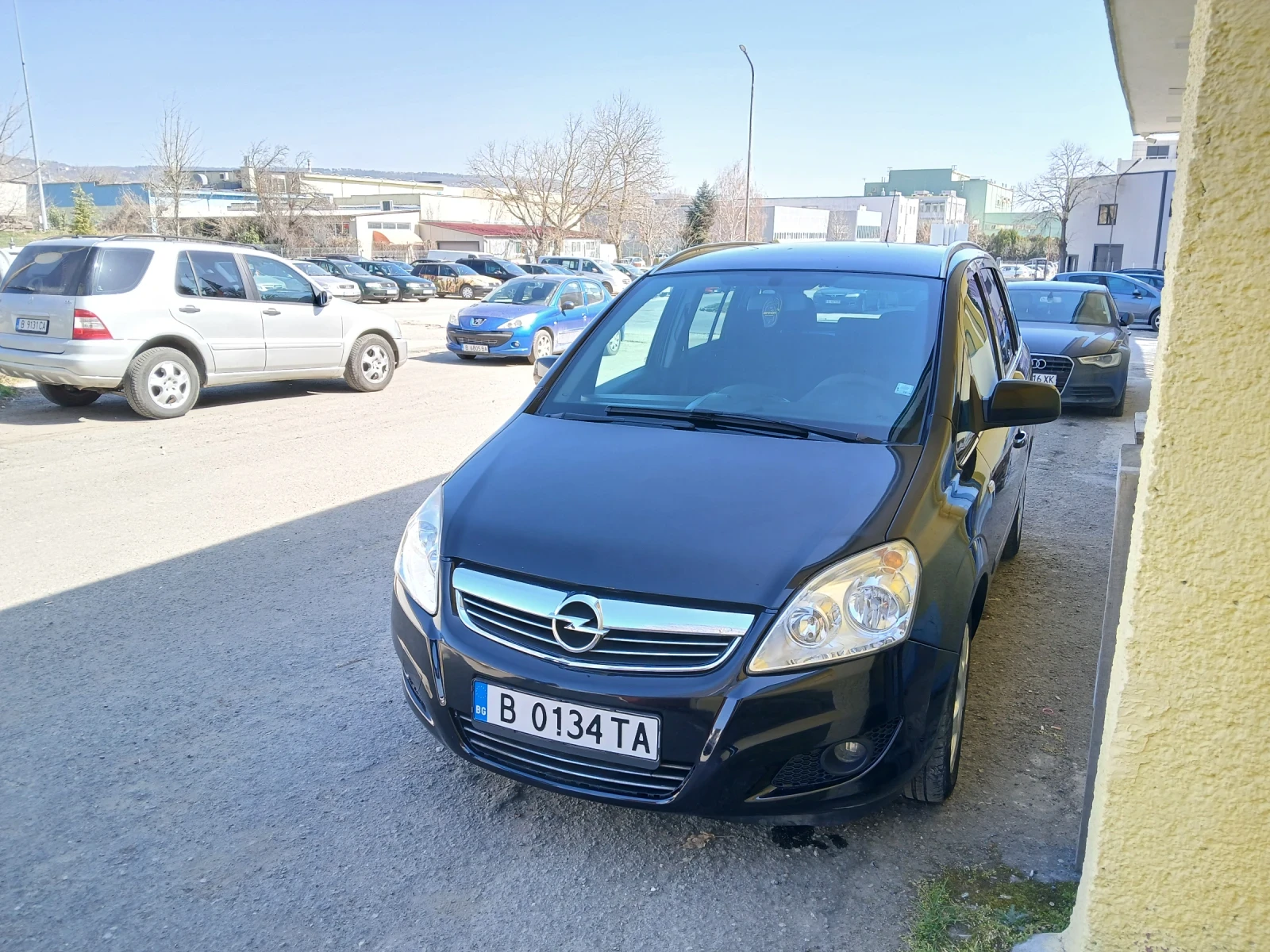 Opel Zafira B-1, 6 Gas/Metan, снимка 3 - Автомобили и джипове - 53825767