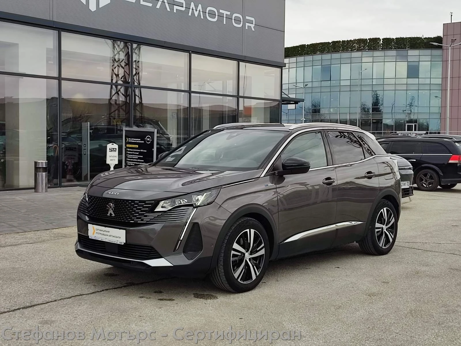 Peugeot 3008 GT 4x4 Hybrid4 1.6 PHEV (300hp) AT8, снимка 3 - Автомобили и джипове - 53916421