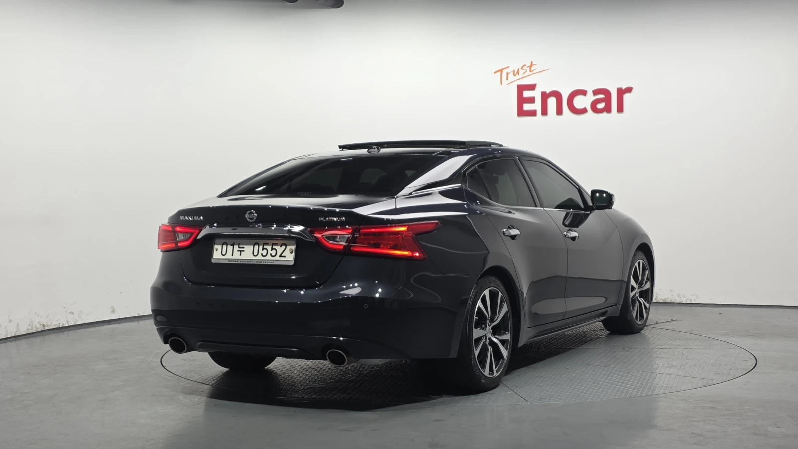Nissan Maxima 3.5V6 Platinum Luxury| �� ������ �� 250 ����/�. | Mobile.bg � ����������� 2