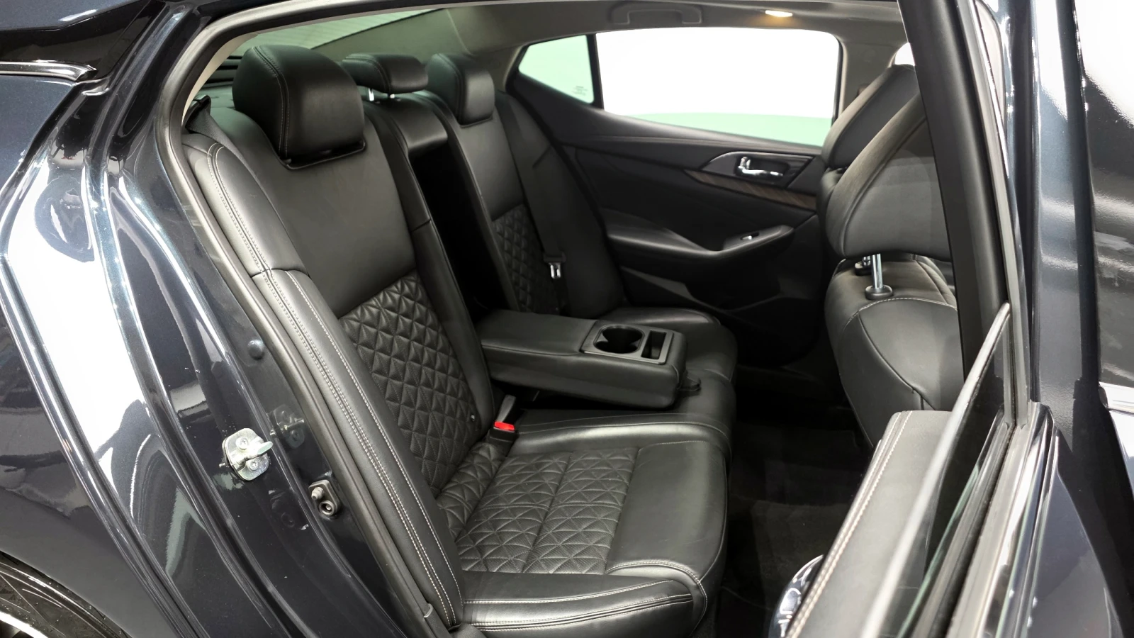 Nissan Maxima 3.5V6 Platinum Luxury| �� ������ �� 250 ����/�. | Mobile.bg � ����������� 10