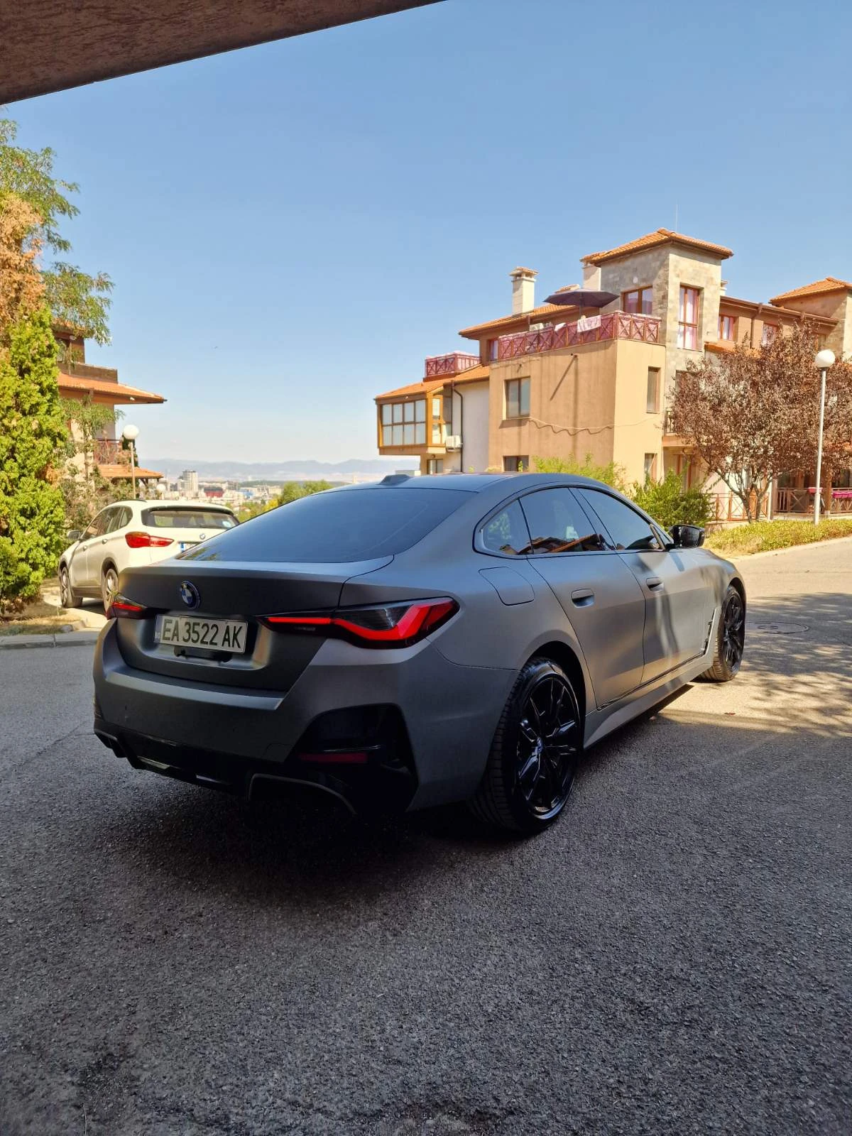 BMW i4 M50, снимка 16 - Автомобили и джипове - 56102671