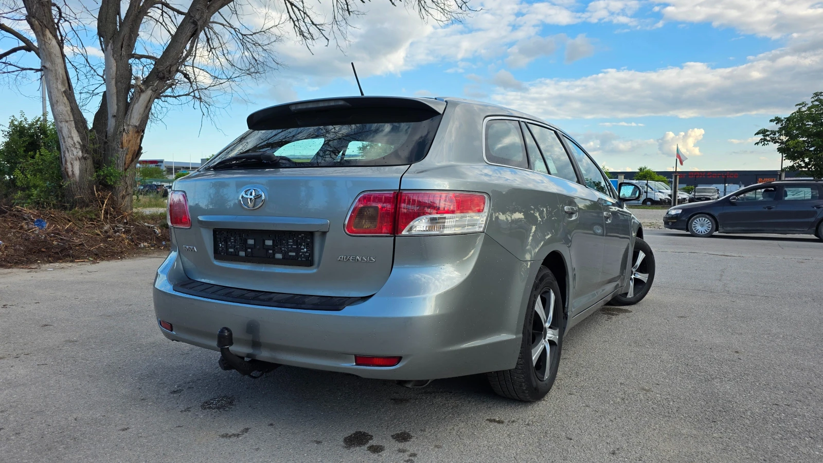 Toyota Avensis 1.8i/147hp/УНИКАТ, снимка 5 - Автомобили и джипове - 55513876