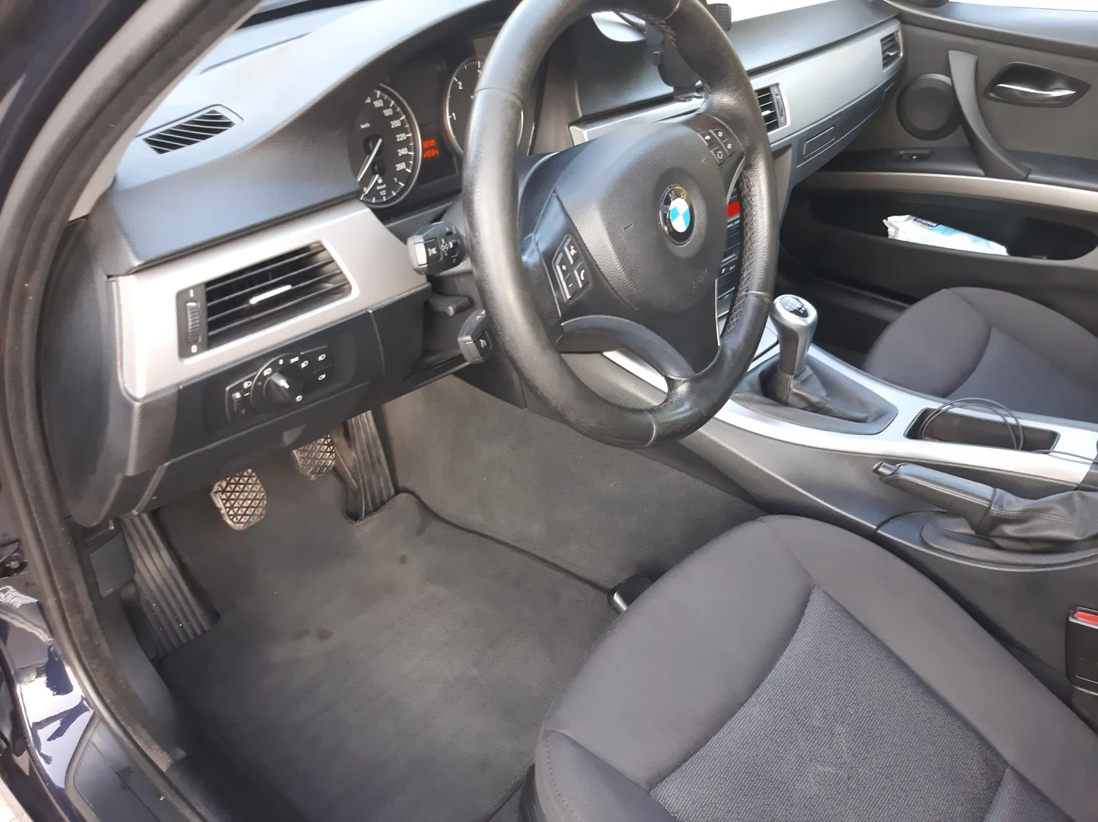 BMW 318 318D 143k.c , снимка 6 - Автомобили и джипове - 55615538