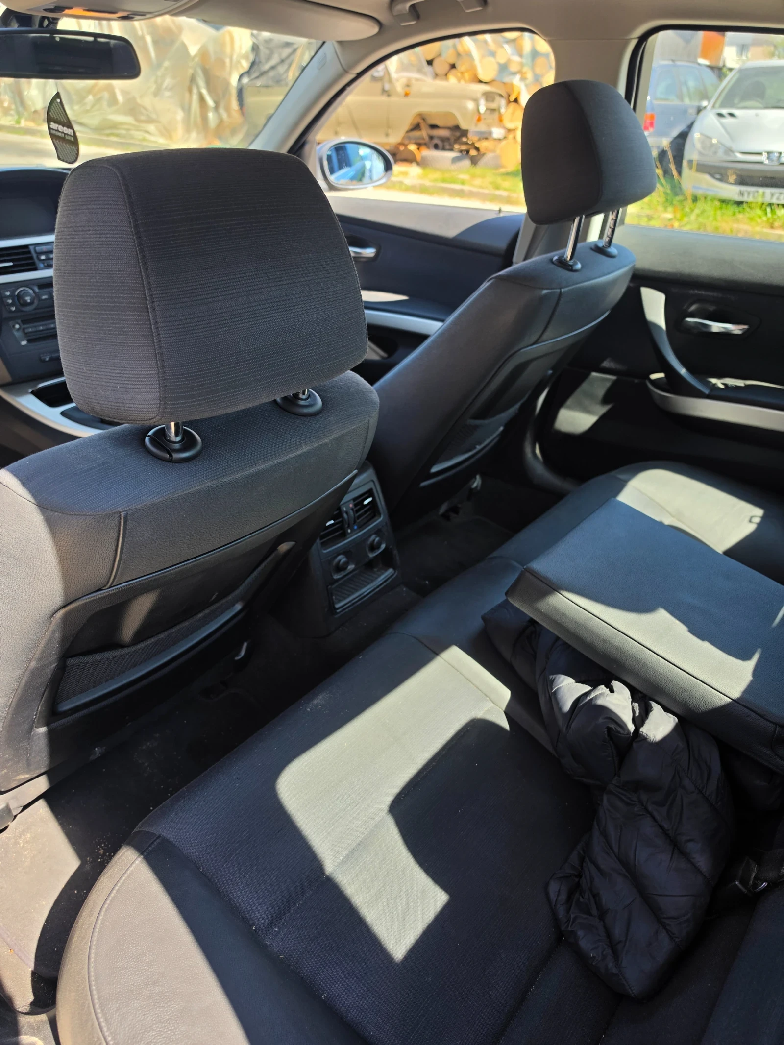 BMW 320, снимка 8 - Автомобили и джипове - 55686333