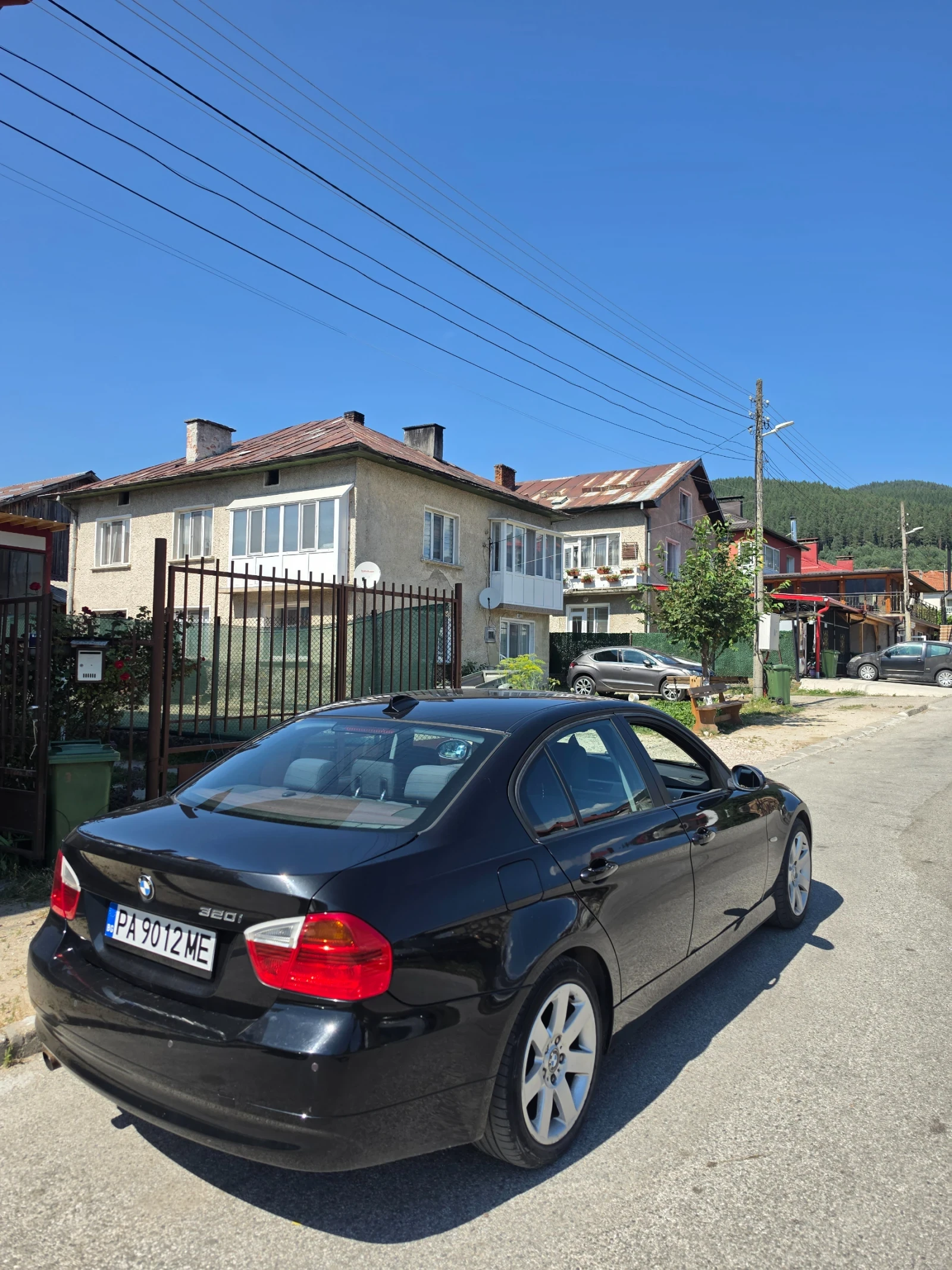 BMW 320, снимка 4 - Автомобили и джипове - 55686333