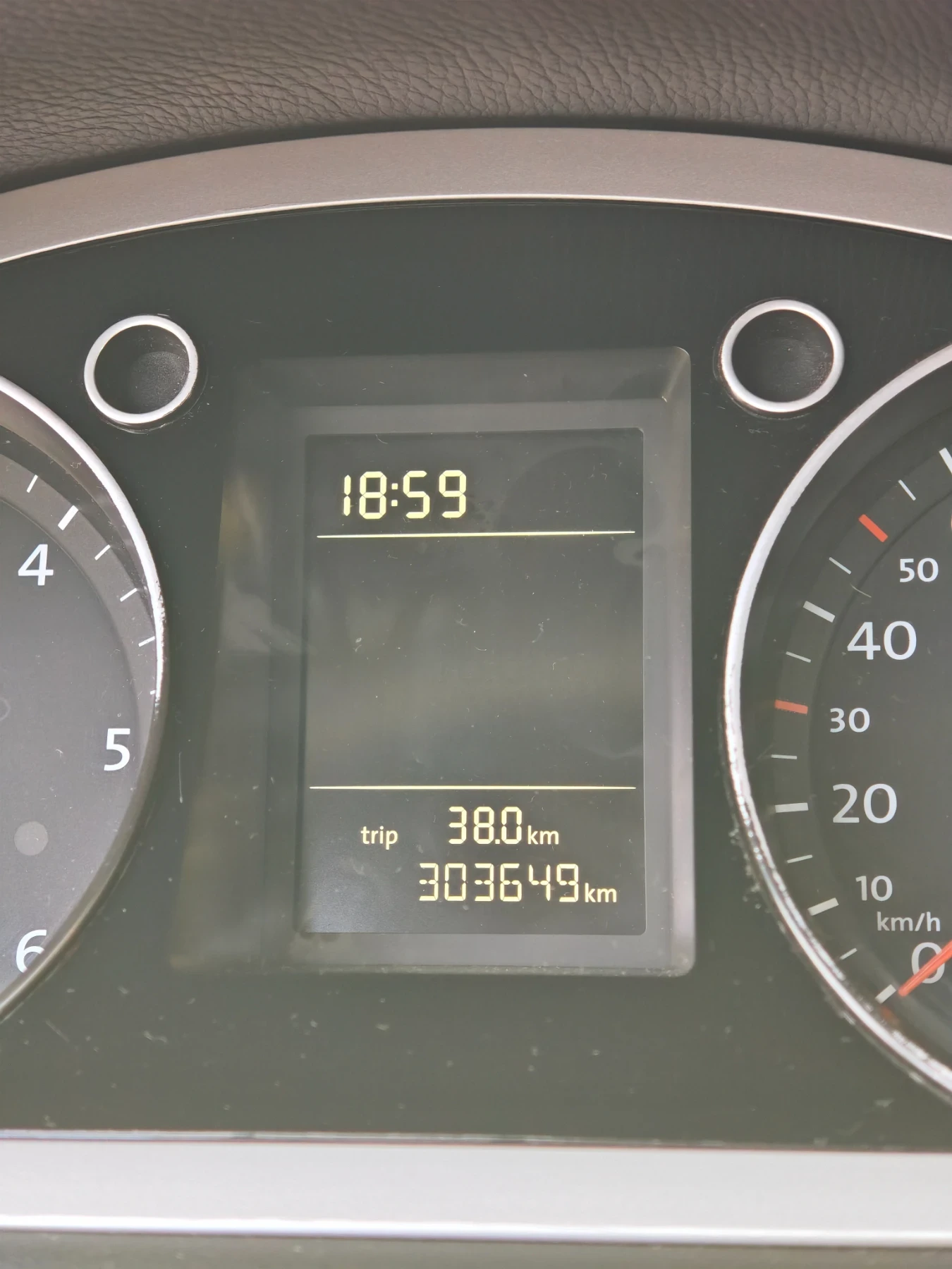 VW Passat Common rail, снимка 13 - Автомобили и джипове - 55709978