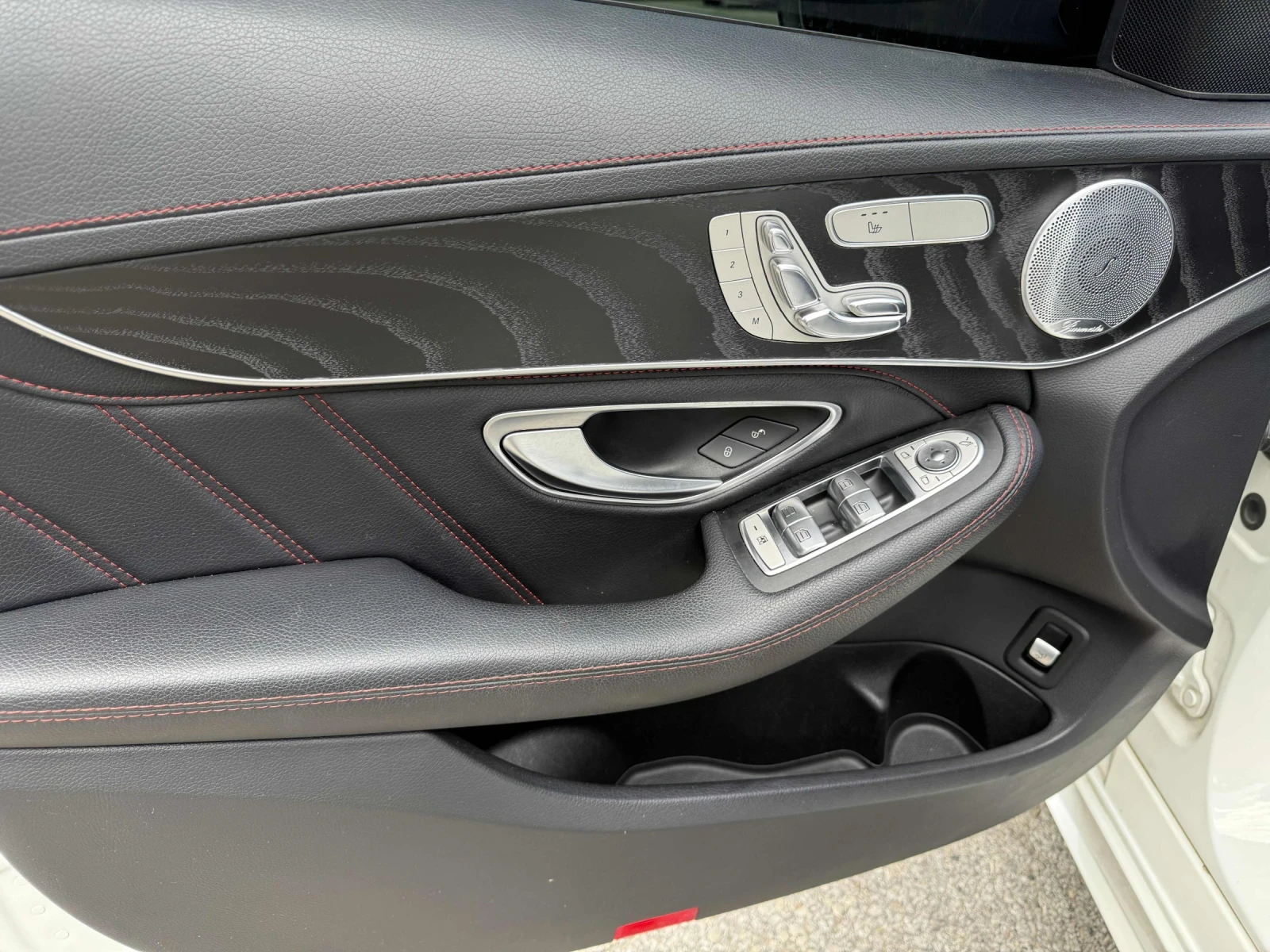 Mercedes-Benz C 43 AMG 360* Pano* Burmester* AMG Exhaust* Подгрев* , снимка 14 - Автомобили и джипове - 55778200