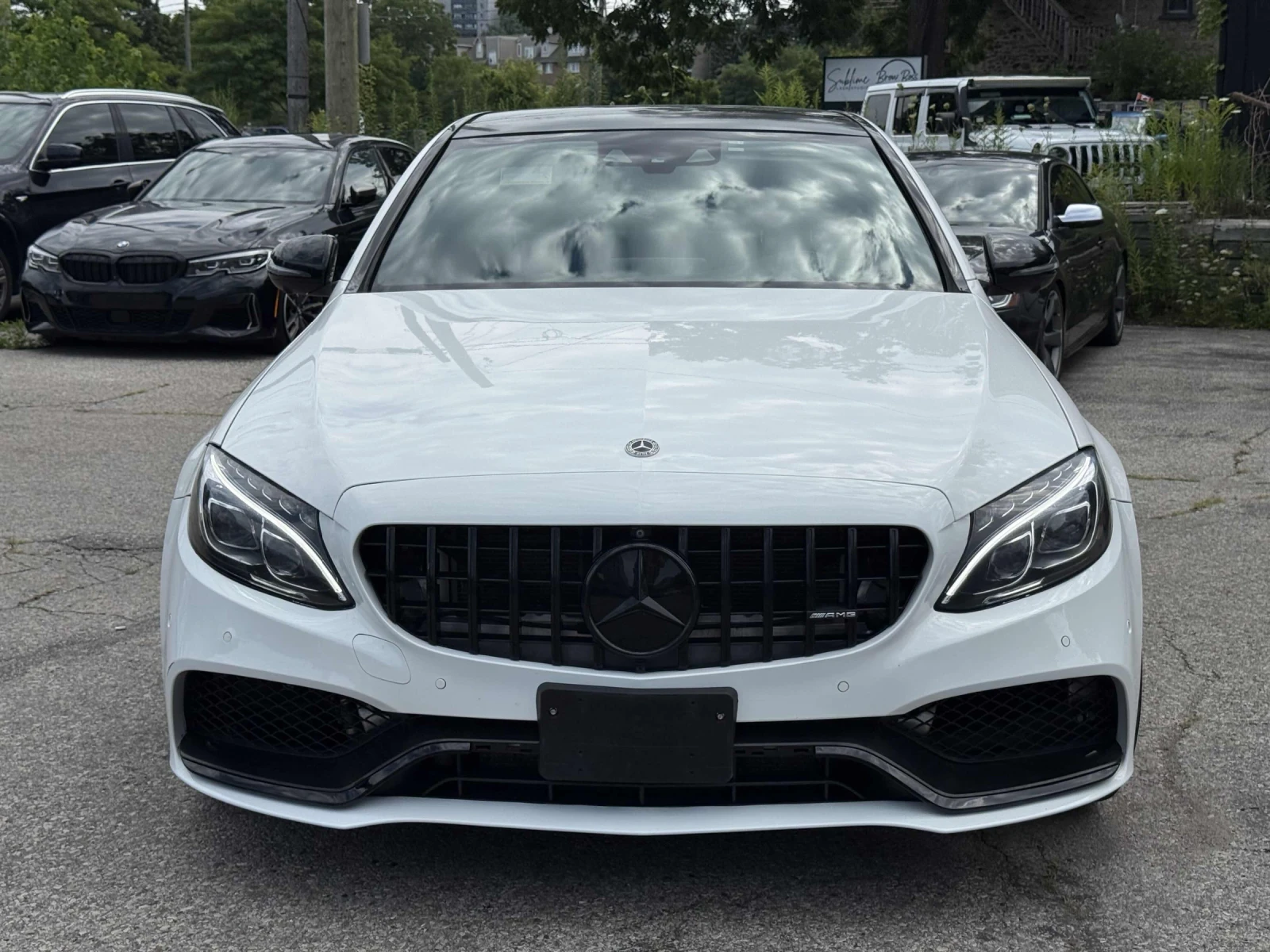 Mercedes-Benz C 43 AMG 360* Pano* Burmester* AMG Exhaust* Подгрев* , снимка 2 - Автомобили и джипове - 55778200