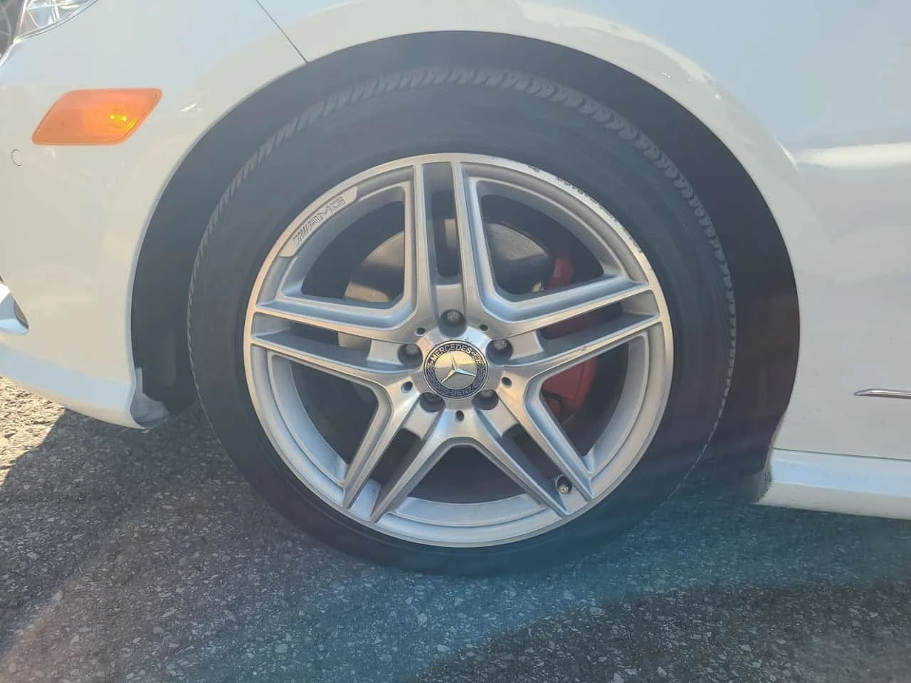Mercedes-Benz E 350 4MATIC * ПАНОРАМА * КАМЕРА * CARFAX * , снимка 5 - Автомобили и джипове - 56194449