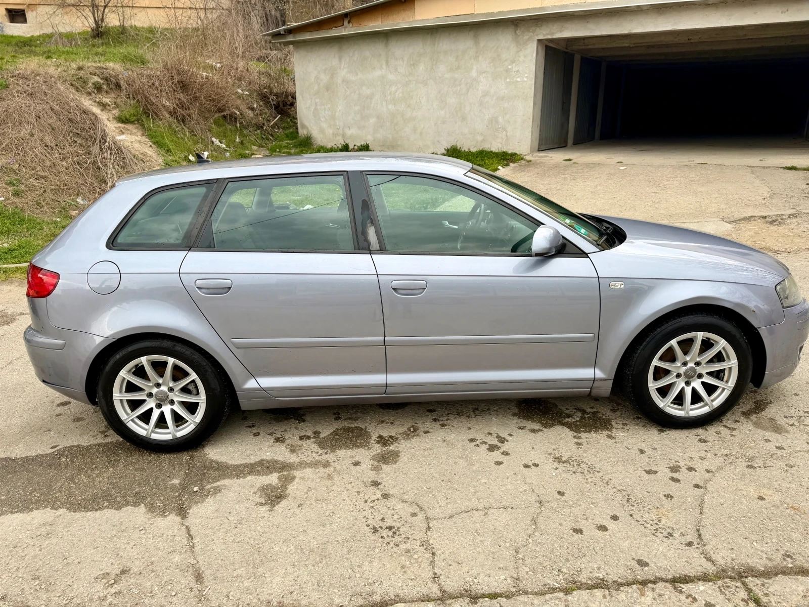 Audi A3 2.0 fsi, снимка 3 - Автомобили и джипове - 56473561