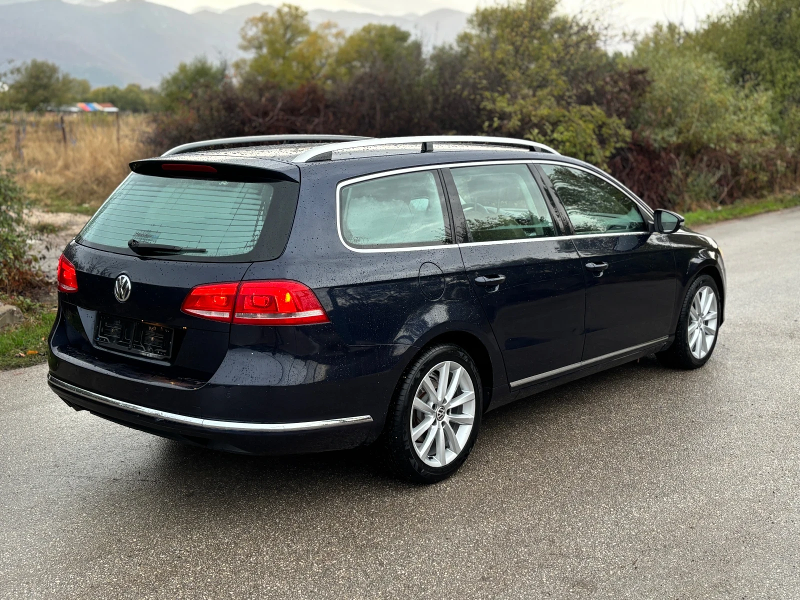 VW Passat 2.0-140k./DSG/ИТАЛИЯ, снимка 4 - Автомобили и джипове - 56665375