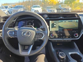 Lexus RZ * 450e * CARFAX * ОПЦИЯ ЗА ФИНАНСИРАНЕ | Auto.bg — изображение 9