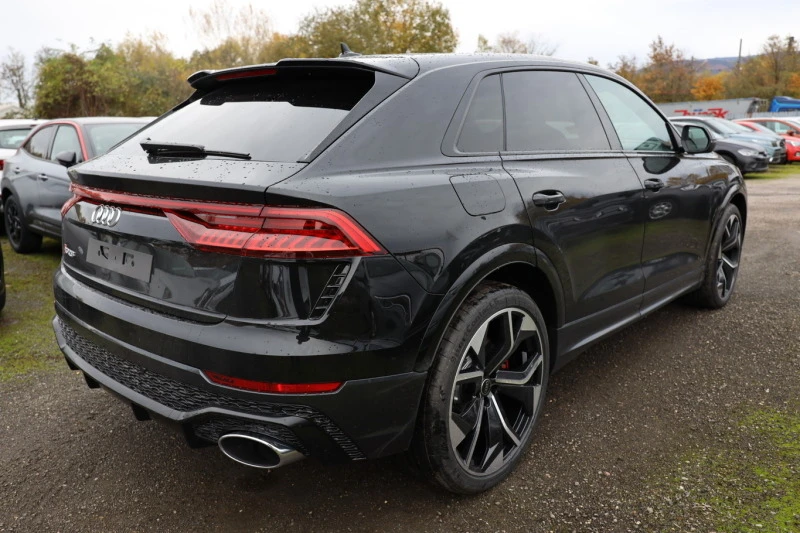 Audi RSQ8, снимка 5 - Автомобили и джипове - 44290098