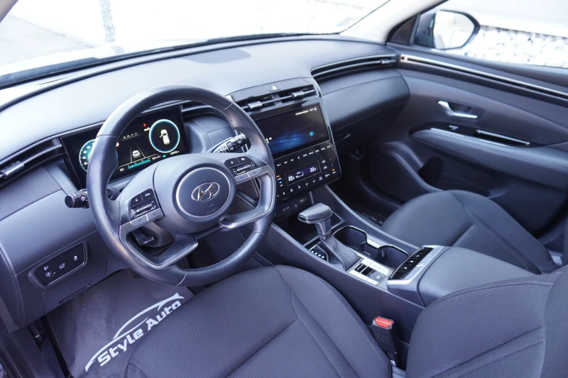 Hyundai Tucson 1.6CRDI MILD HYBRID, КАТО НОВ!!, снимка 9 - Автомобили и джипове - 51567008