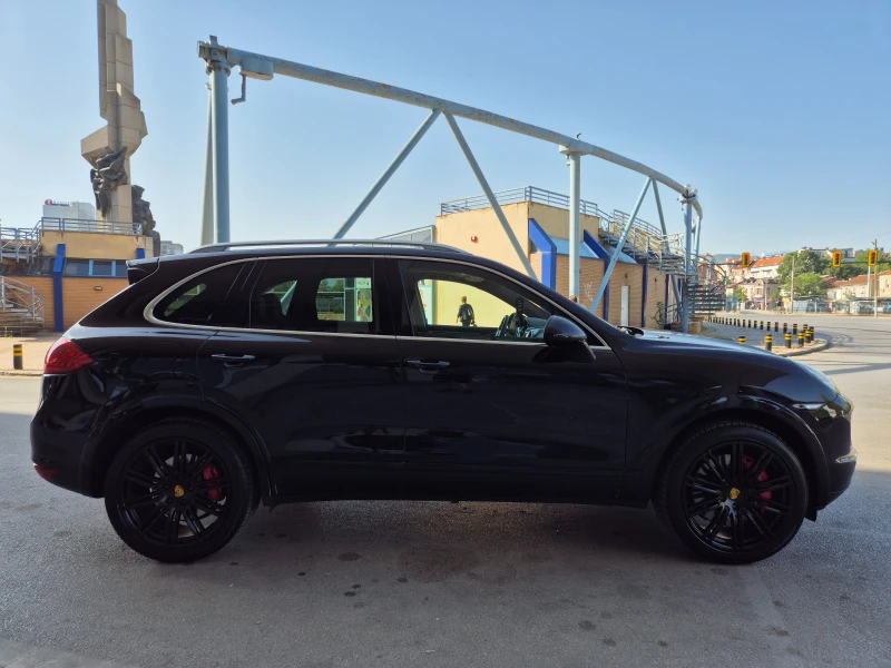 Porsche Cayenne 6 МЕСЕЦА ГАРАНЦИЯ!!! 4.8 Turbo 500к.с. Швейцария/, снимка 5 - Автомобили и джипове - 51594754