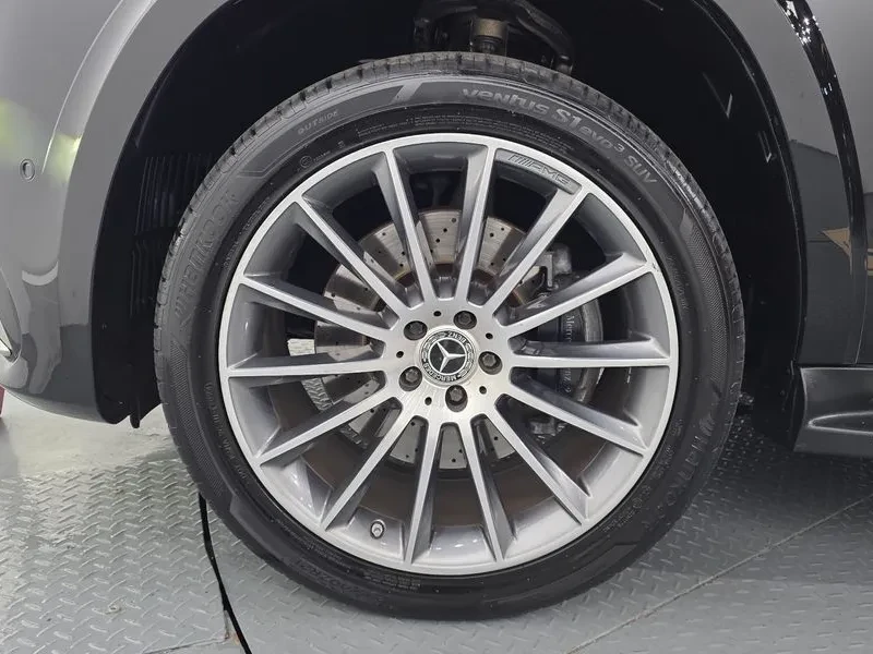 Mercedes-Benz GLS 500 4MATIC AMG Pack, снимка 5 - Автомобили и джипове - 54909561