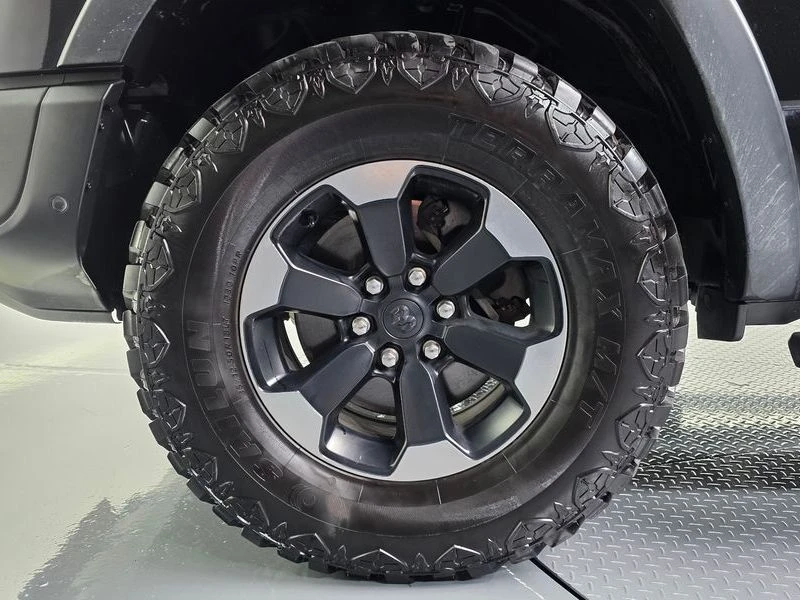 Dodge Ram 5.7 5.7 Automatic, снимка 5 - Автомобили и джипове - 55813699