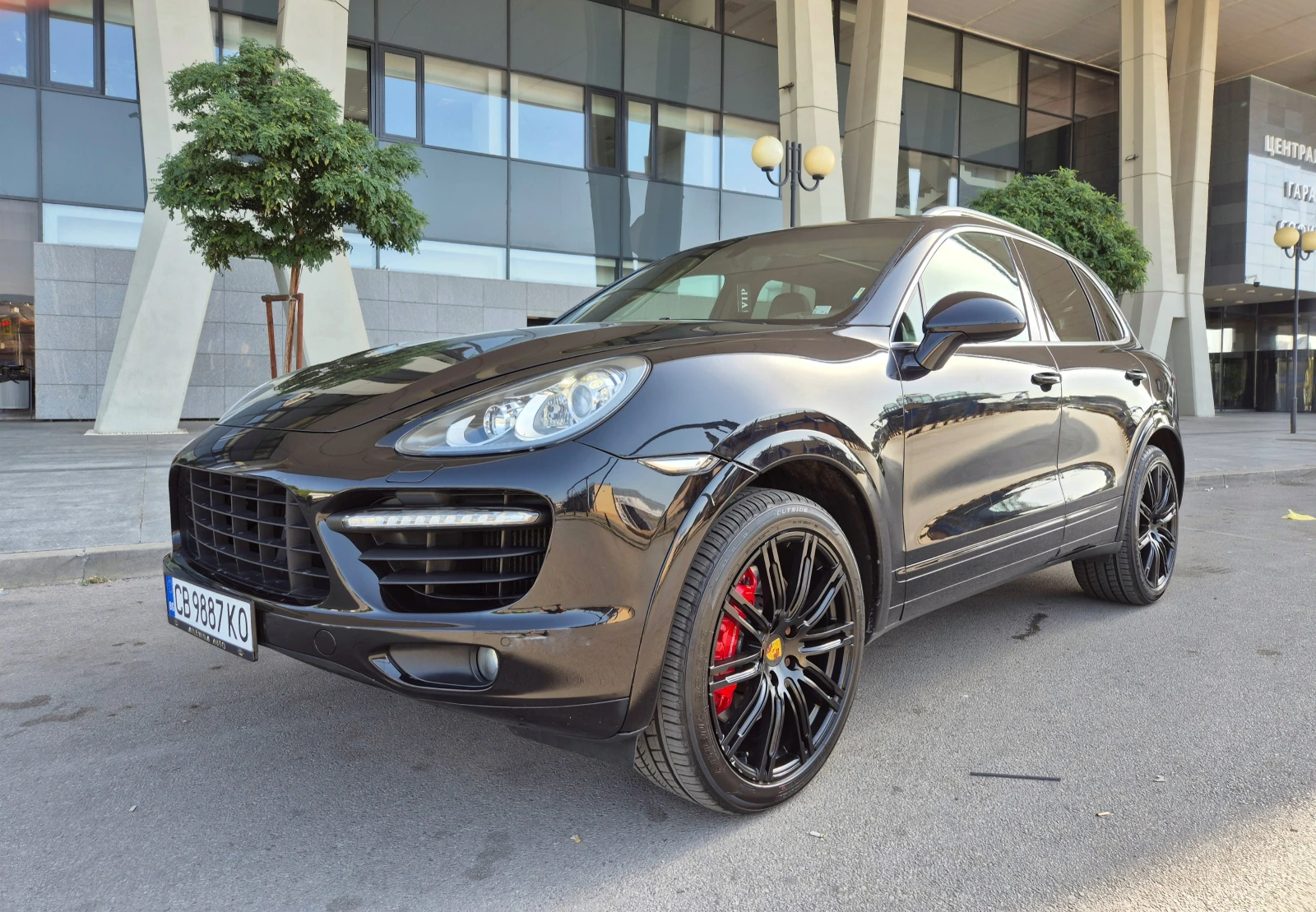 Porsche Cayenne 6 МЕСЕЦА ГАРАНЦИЯ!!! 4.8 Turbo 500к.с. Швейцария/, снимка 1