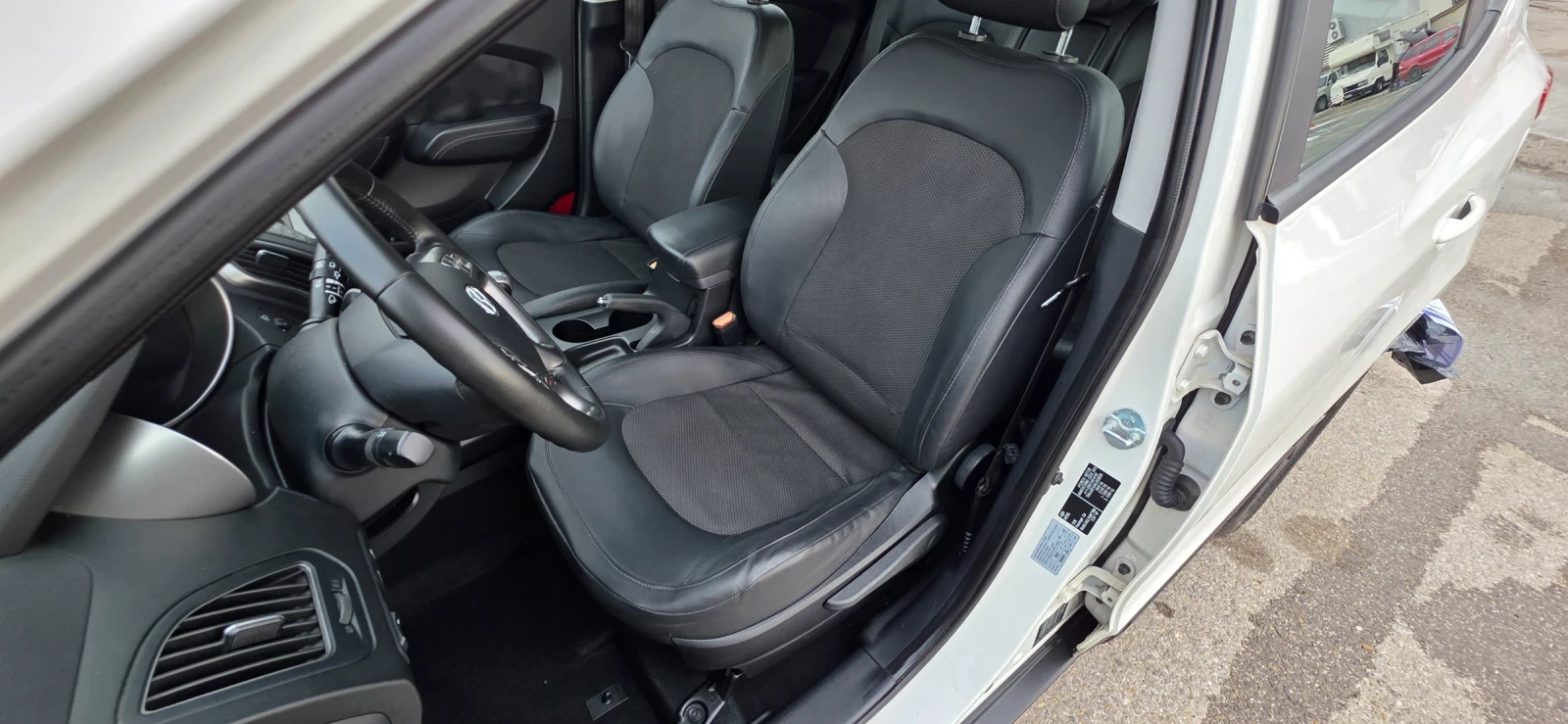 Hyundai IX35 1.7 CRDI 16V UNIKAT ITALIA EURO 5B FACELIFT - изображение 10